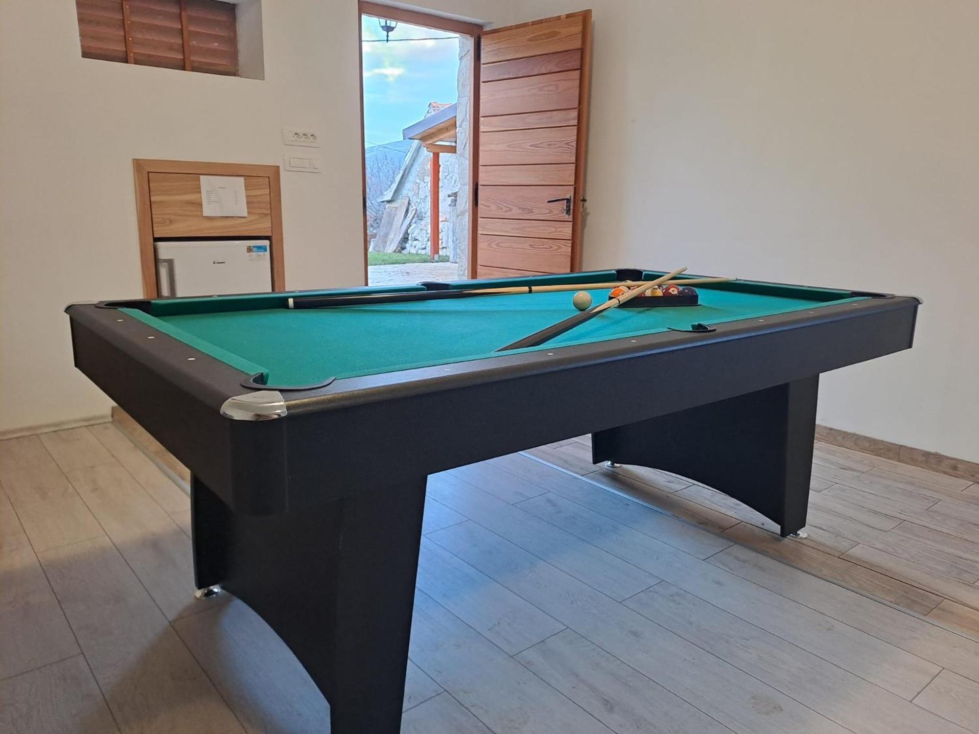 Patakun Holiday Home For 5, With Heated Pool Lecevica Exterior foto